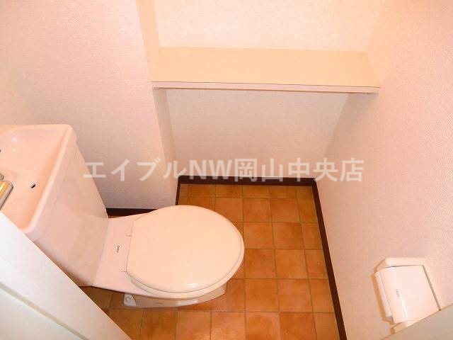 トイレ　トイレ