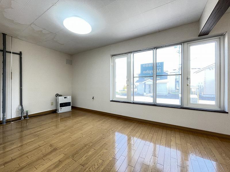 居室・リビング　リビング１