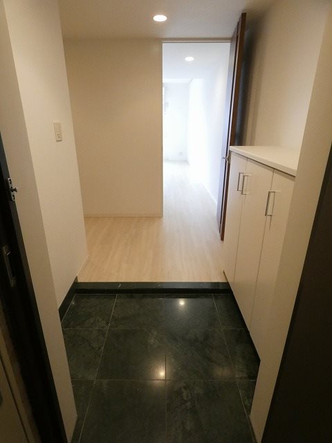 玄関　玄関※別部屋参考写真