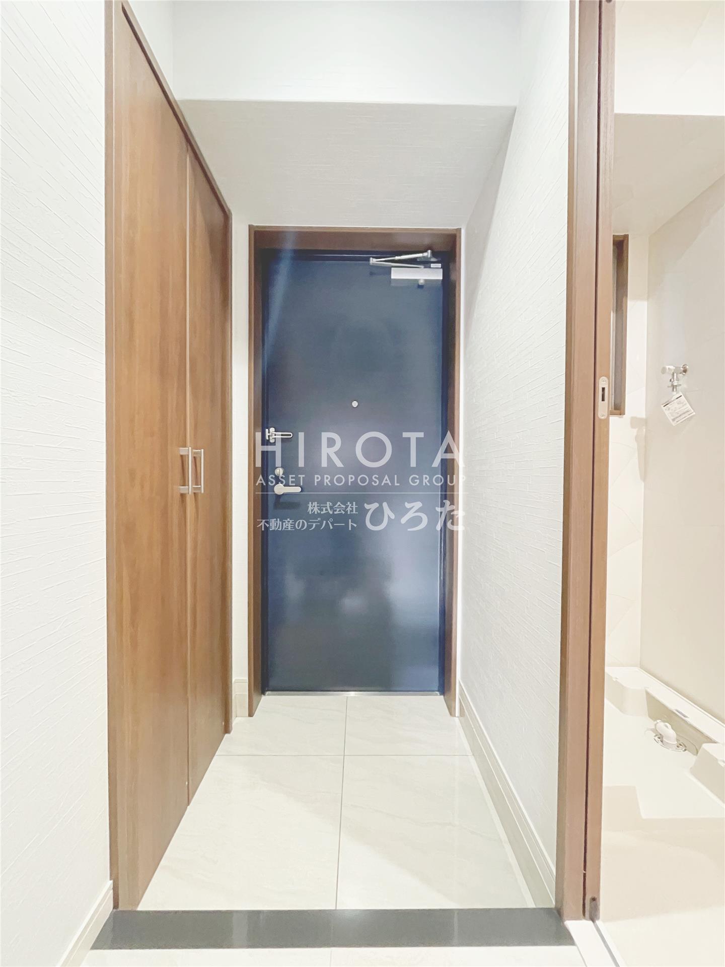 玄関　同仕様写真になります。