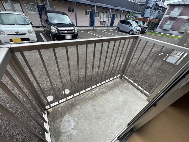 バルコニー　バルコニー