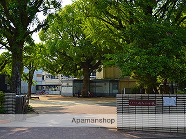 小学校　熊本市立　向山小学校（小学校）まで800m