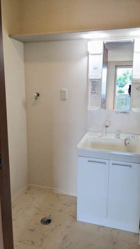 洗面設備　洗面化粧台