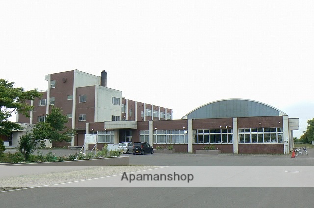 中学校　清園中学校（中学校）まで995m