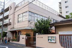 幼稚園・保育園　嶺町幼稚園（幼稚園・保育園）まで369m