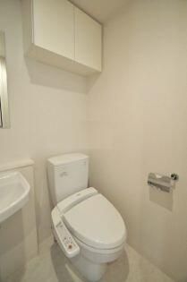 トイレ　※別部屋の参考写真です。