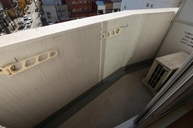 バルコニー　※別部屋の参考写真です。