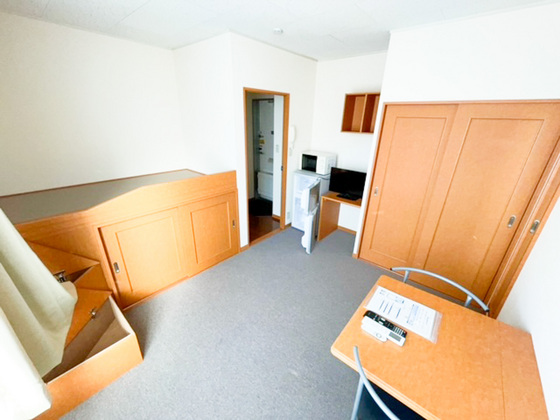居室・リビング　※別部屋の写真です