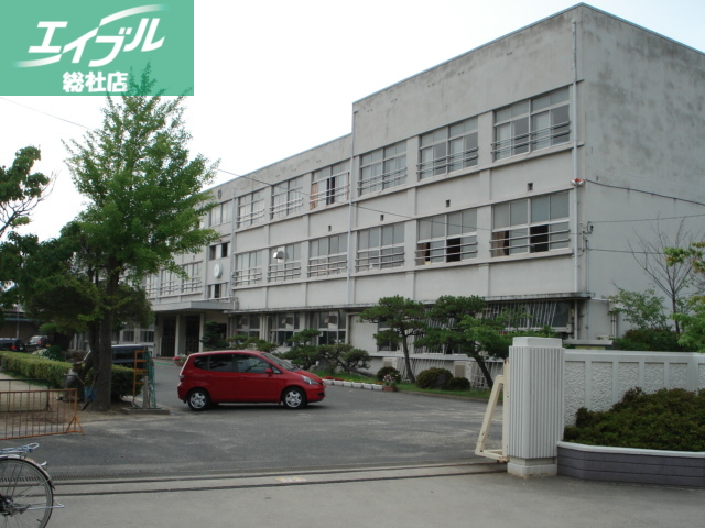 小学校　倉敷市立玉島小学校（小学校）まで450m