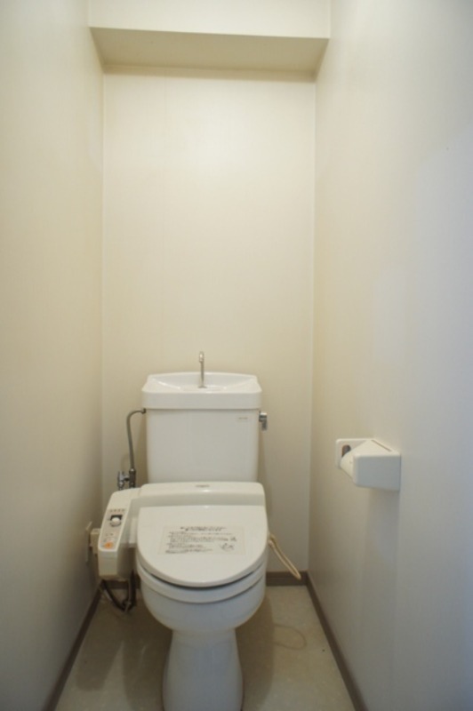 トイレ　図面と現状に相違がある場合には現状を優先