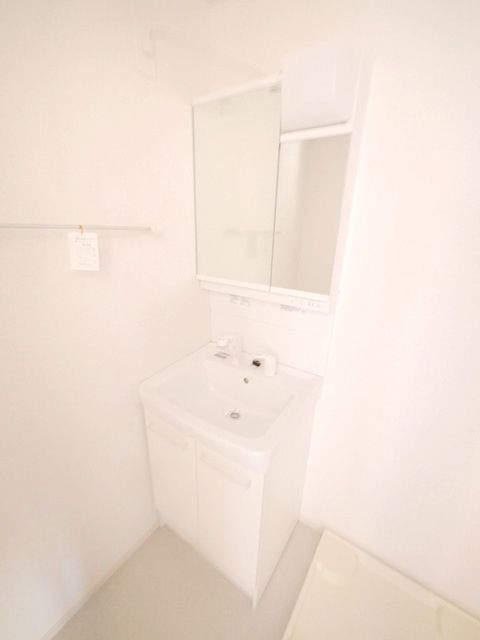 洗面設備　★独立洗面台です★