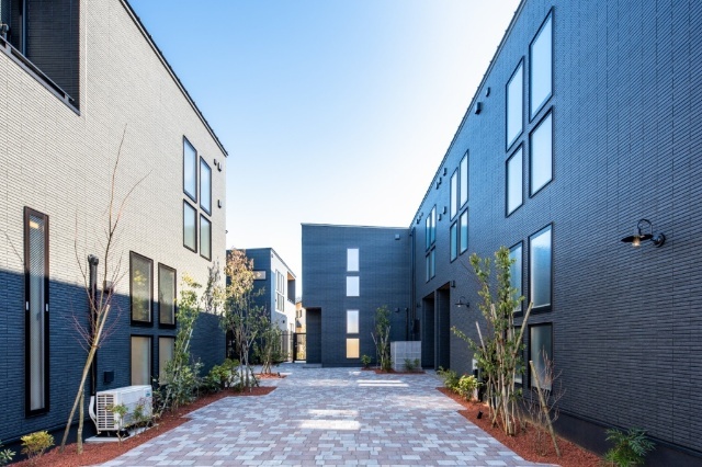 その他　共用アプローチ