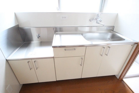 キッチン　※別号室の写真です