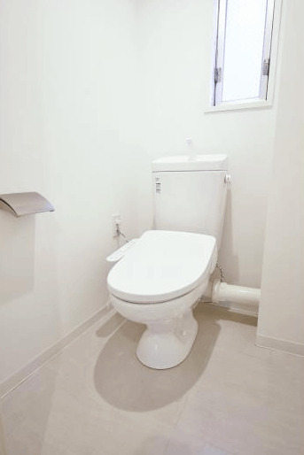 トイレ　別室参考画像