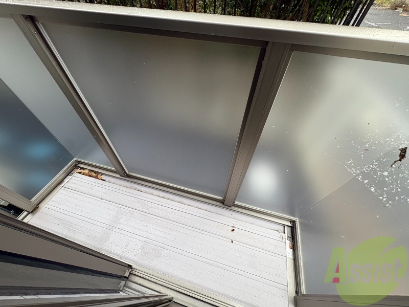 バルコニー　バルコニーが付いているので晴れた日は洗濯物が沢山干せますね。