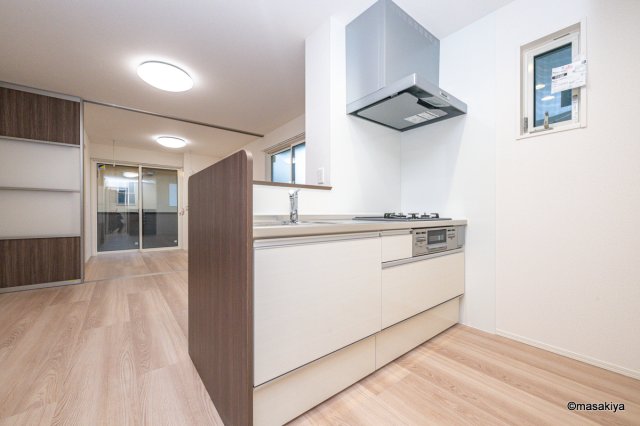 キッチン　カウンターキッチンではありません。