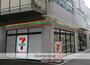 コンビニ　セブンイレブン（コンビニ）まで866m