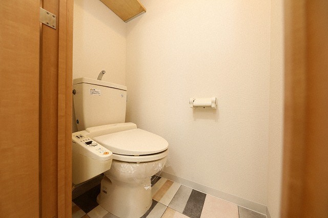 トイレ　ウォシュレット設置済みです！