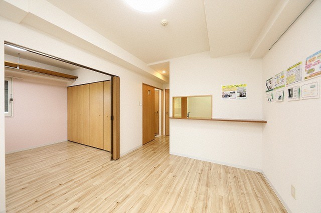 居室・リビング　☆9.3帖の広々としたリビングです！