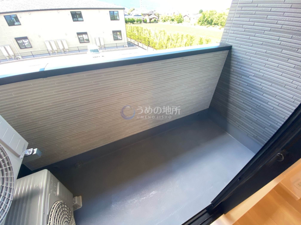 バルコニー　ベランダ