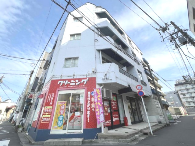 エントランス　毎日通るエントランスはこのようになっています