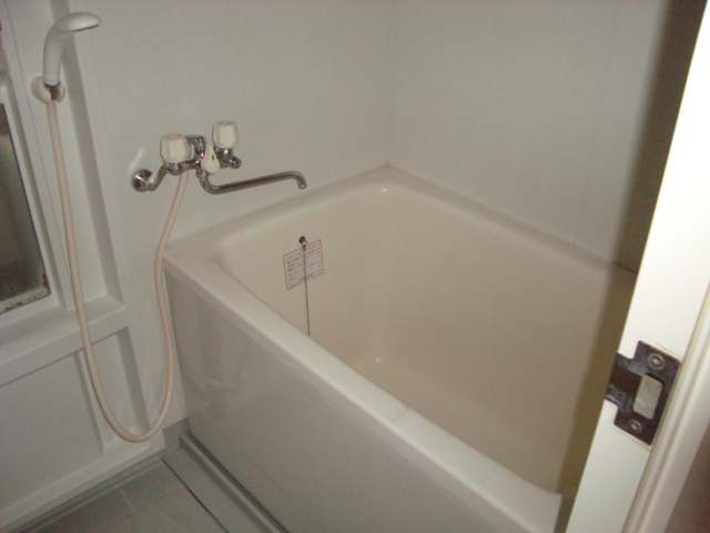 バス・シャワールーム　バス（イメージ）