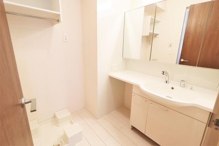 洗面設備　洗面所