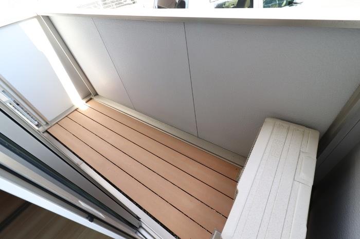 バルコニー　バルコニー