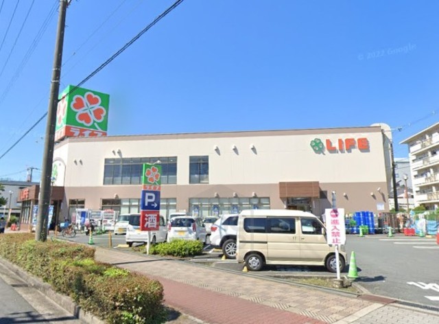 スーパー　ライフ　崇禅寺店（スーパー）まで814m