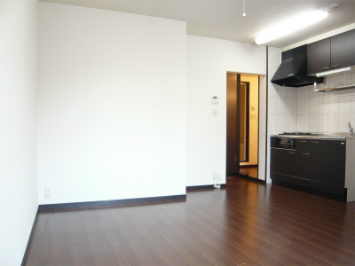 居室・リビング　※室内写真は101号室参照。