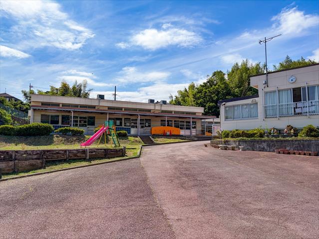 幼稚園・保育園　自由ケ丘幼稚園（幼稚園・保育園）まで886m