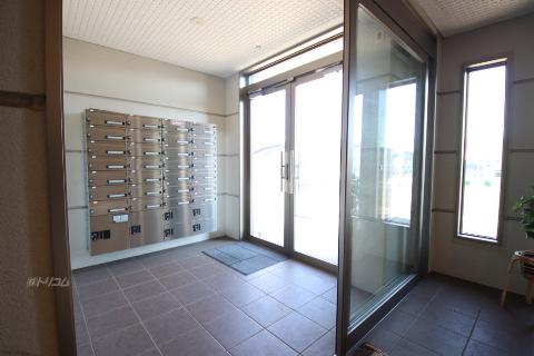 セキュリティ　オートロック完備