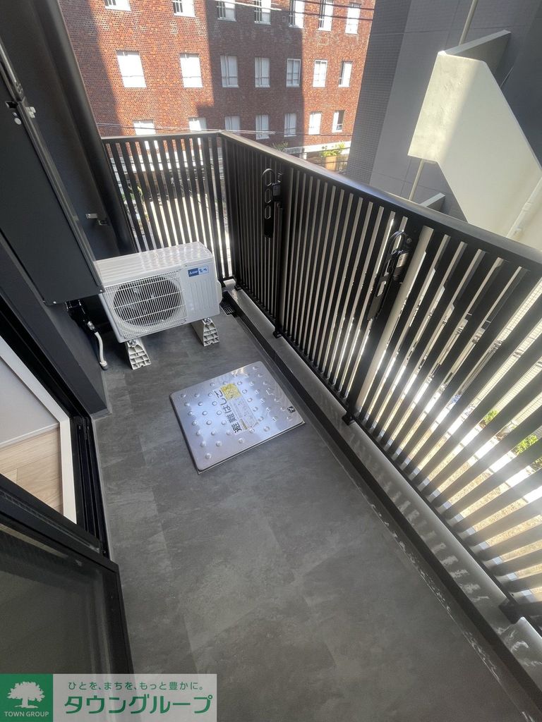 バルコニー　バルコニー