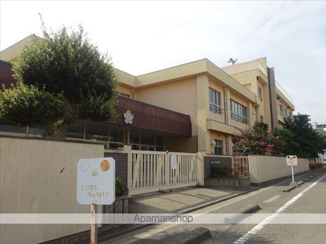小学校　吹上小学校（小学校）まで396m