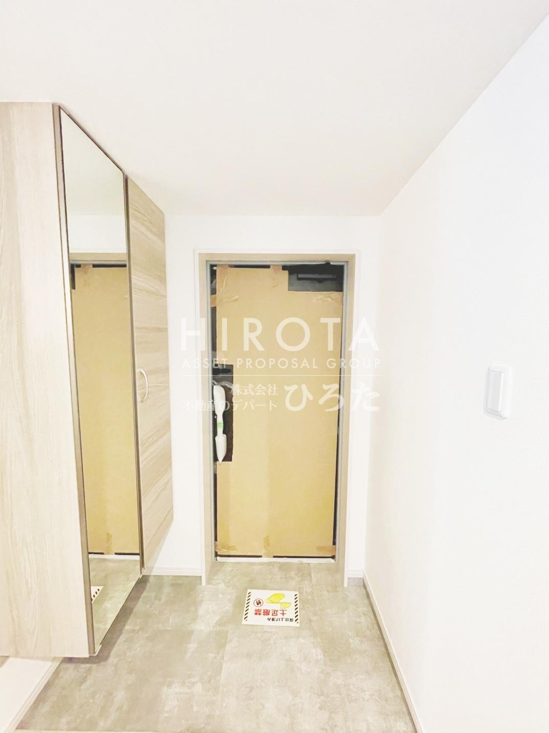 玄関　同仕様写真になります