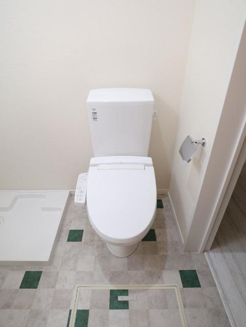 トイレ　トイレ