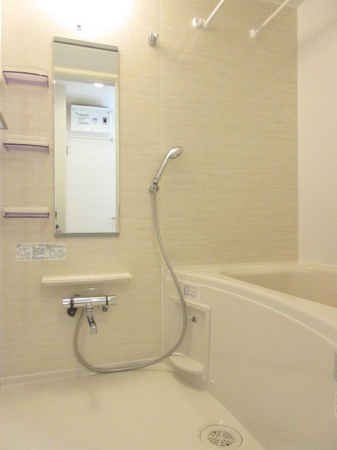 バス・シャワールーム　★追焚機能　浴室乾燥機完備★