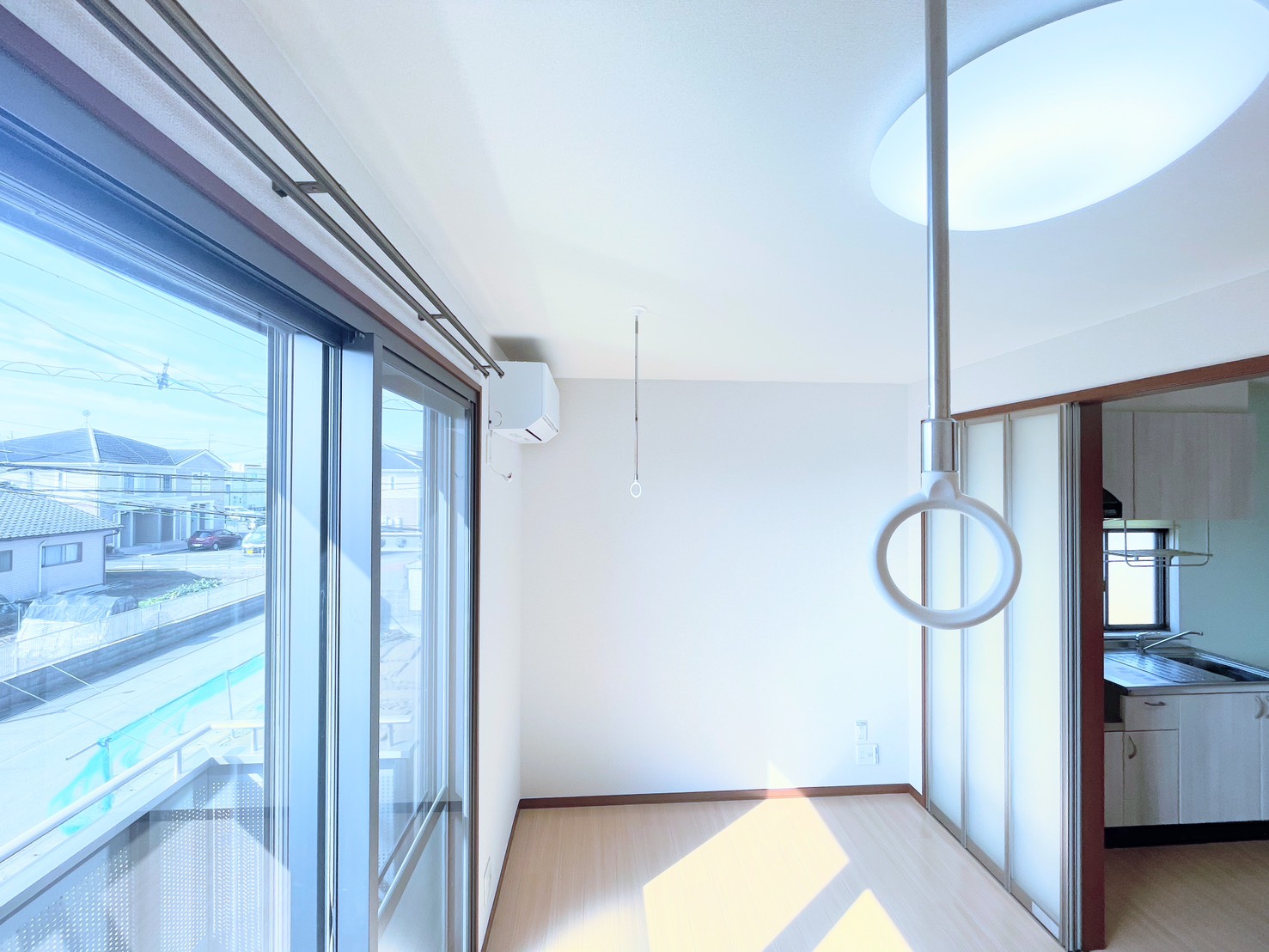 その他設備　室内物干し