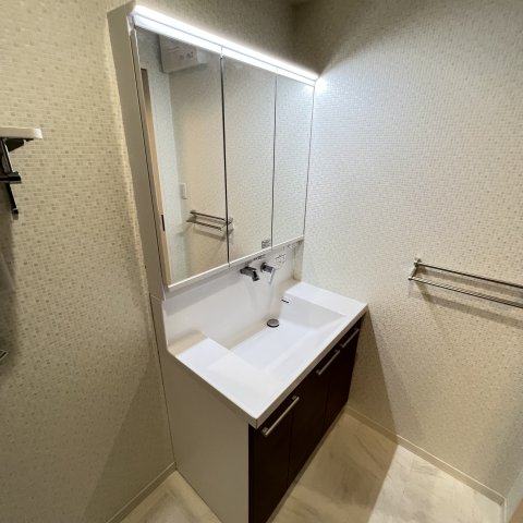 洗面設備　同仕様タイプです