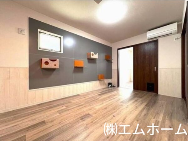 居室・リビング　LD8.5帖　エアコン完備