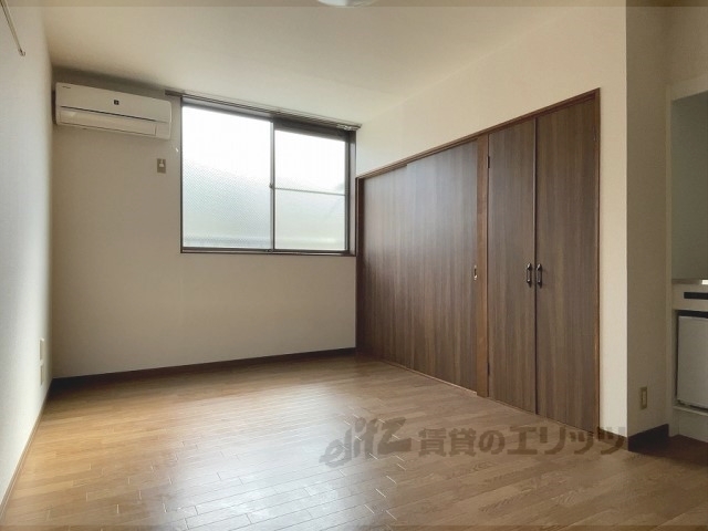 居室・リビング　洋室