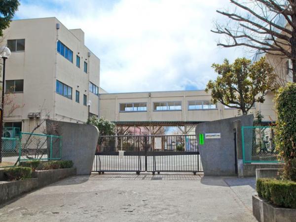 中学校　日野市立日野第一中学校（中学校）まで175m