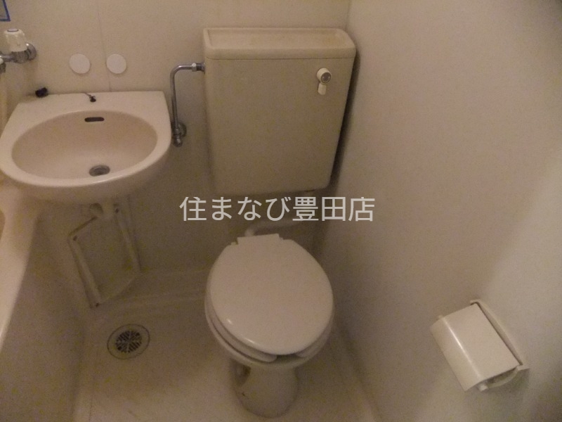 トイレ　同型タイプ