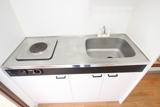 キッチン　※別部屋の写真です