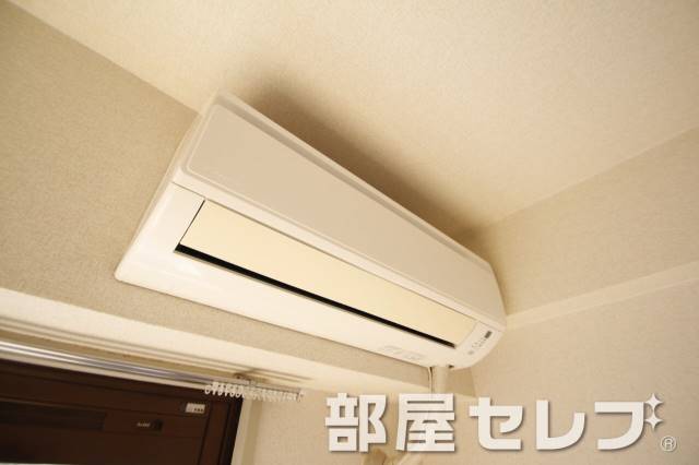 その他設備　冷暖房エアコン。