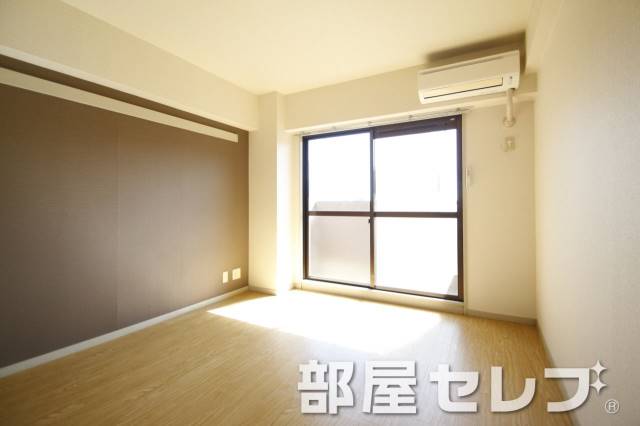 居室・リビング　日当り良好な空間。