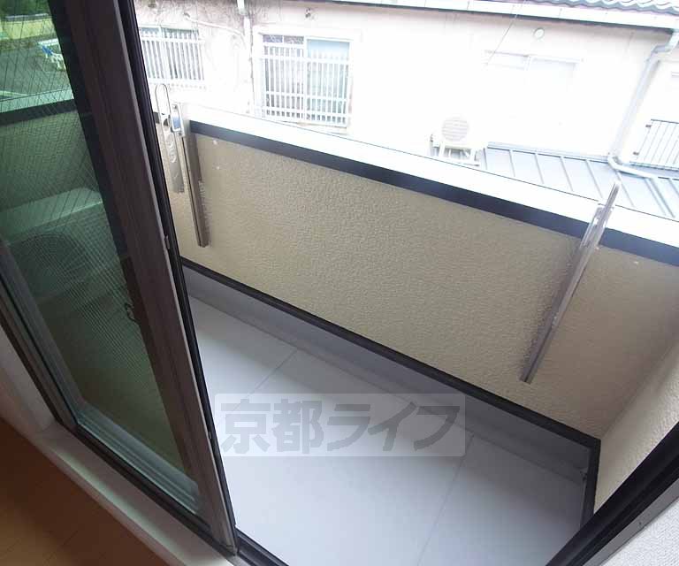 バルコニー　ゆったりとしたバルコニーです。