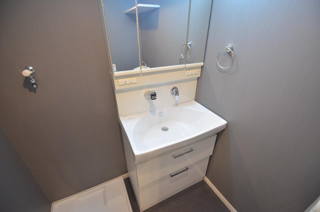 洗面設備　洗髪洗面化粧台