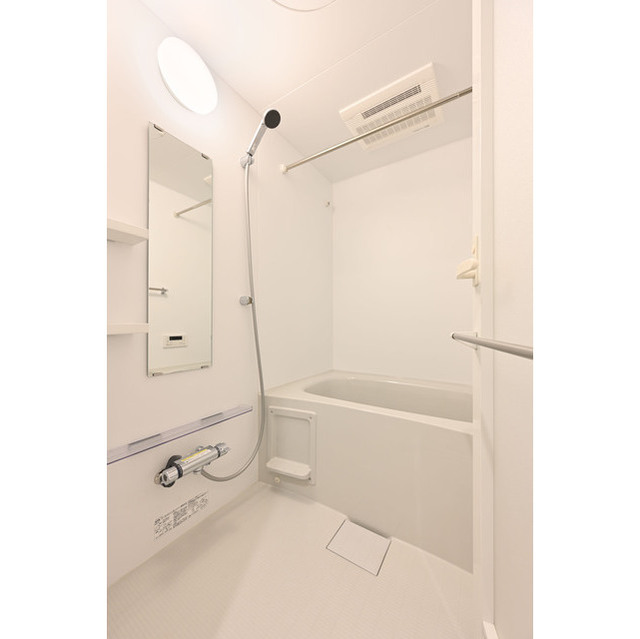 バス・シャワールーム　バス