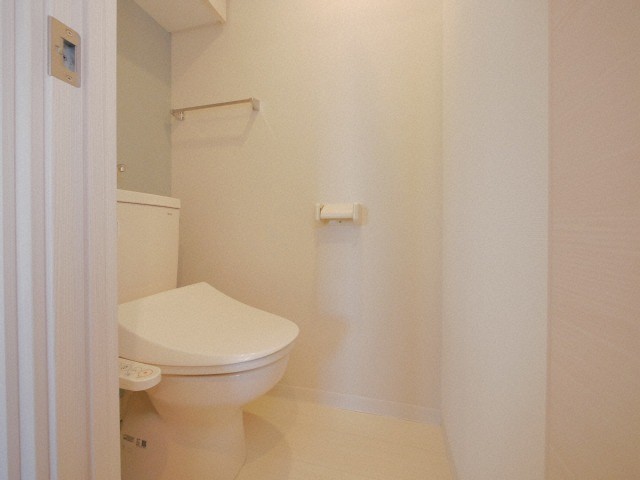 トイレ　ウォシュレット設置済みです！